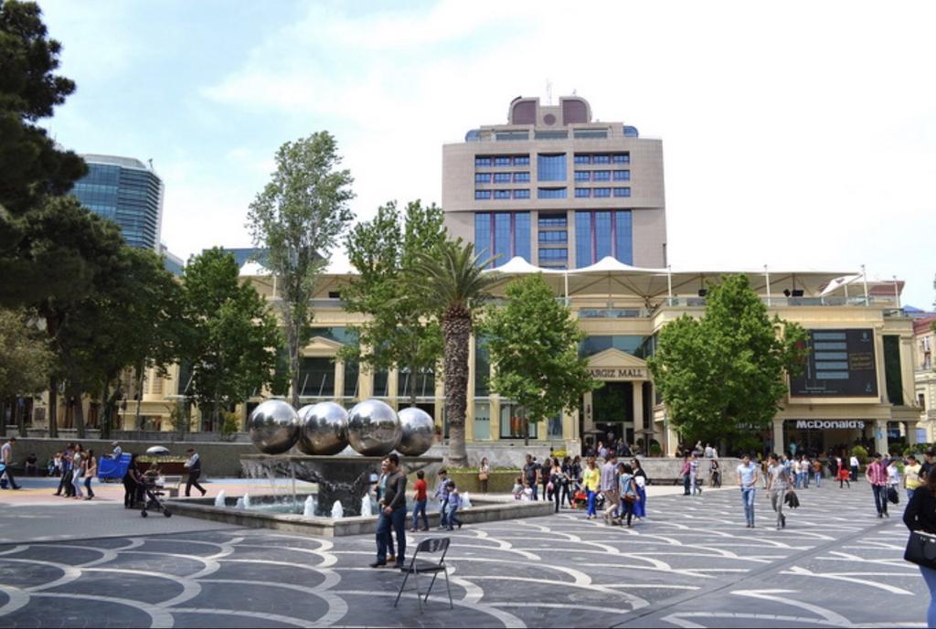 Check-In Apartment Near Fountain Square Vidadi Str 바쿠 외부 사진