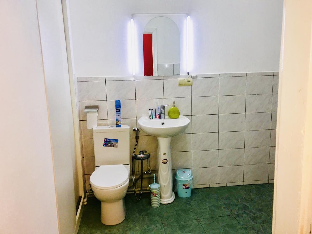 Check-In Apartment Near Fountain Square Vidadi Str 바쿠 외부 사진